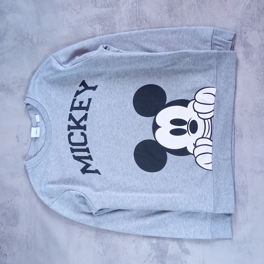 DISNEY MICKEY MOUSE PEEKING HEAD Crewneck
